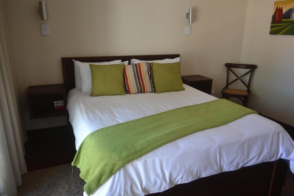 Be At Home Guesthouse Klerksdorp Εξωτερικό φωτογραφία