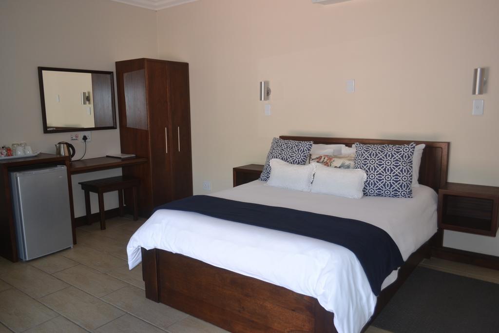 Be At Home Guesthouse Klerksdorp Εξωτερικό φωτογραφία