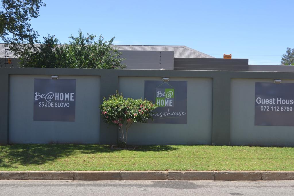 Be At Home Guesthouse Klerksdorp Εξωτερικό φωτογραφία